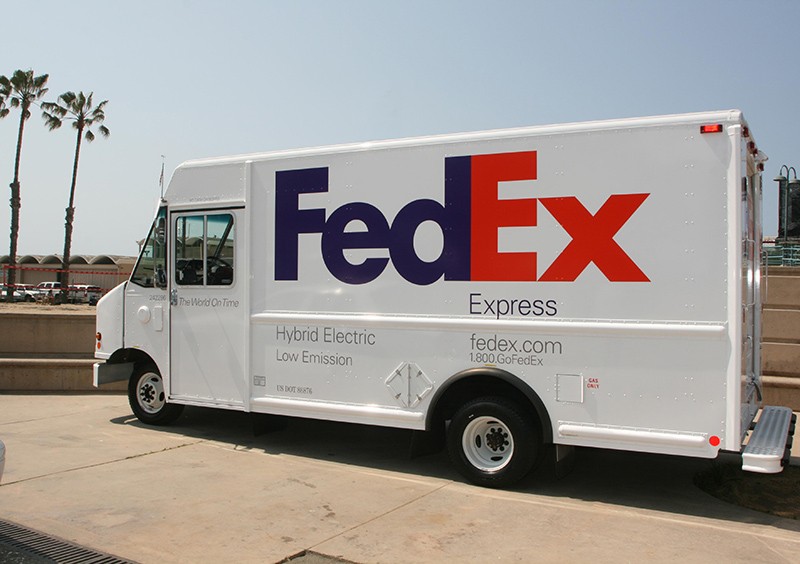 哪些因素会影响深圳国际快递公司给予消费者的印象